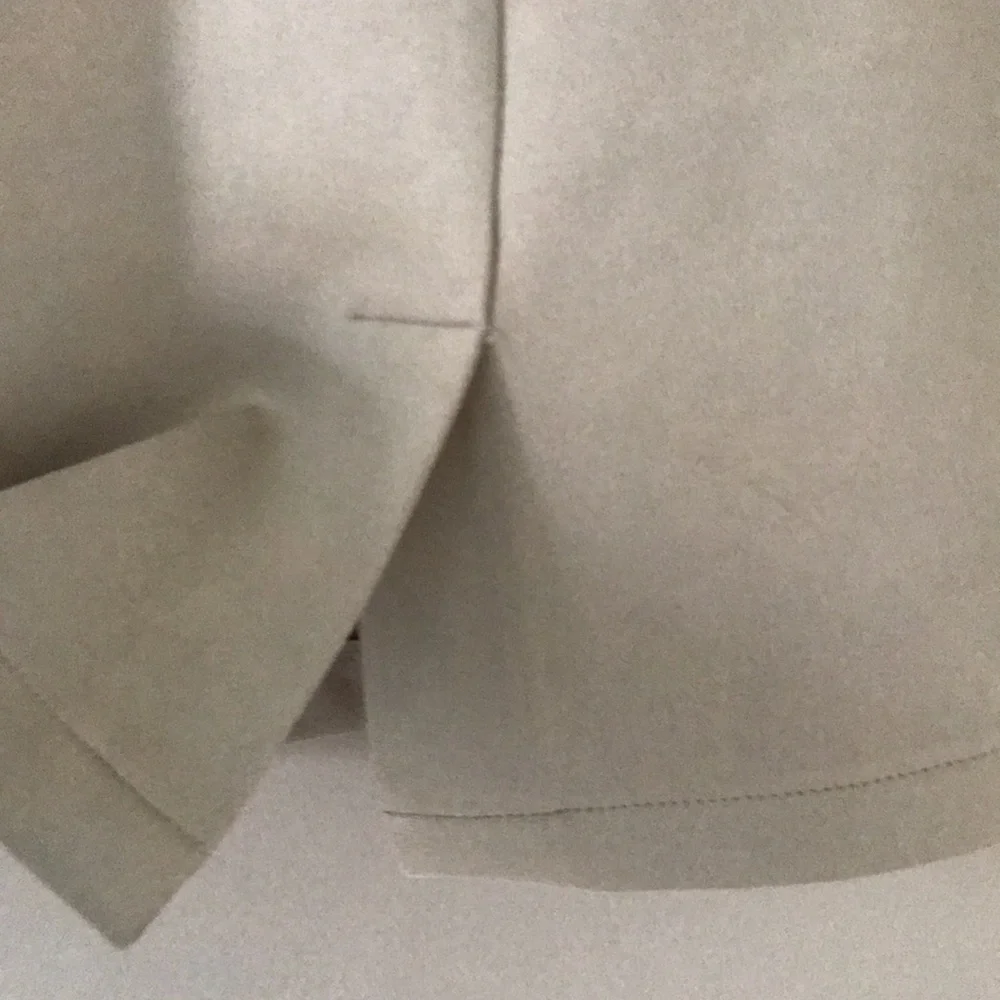 NWT Beige A-Line faux suede skirt - Picture 3 of 6